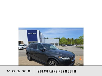 Used 2022 Volvo XC90 T6 Momentum w/ Climate Package