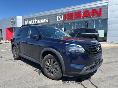 Used 2022 Nissan Pathfinder SV w/ SV Black Package