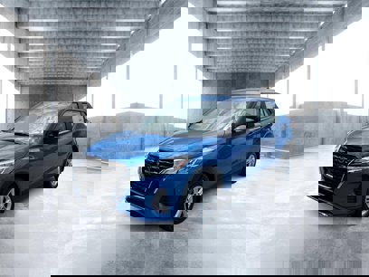 New 2025 Nissan Kicks Play S