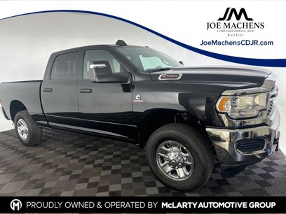 New 2024 RAM 2500 Tradesman w/ Chrome Appearance Group