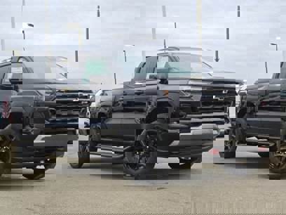New 2025 Chevrolet Colorado Z71 w/ Z71 Convenience Package 2