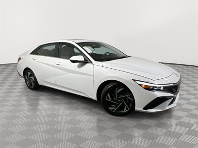 Used 2024 Hyundai Elantra Limited