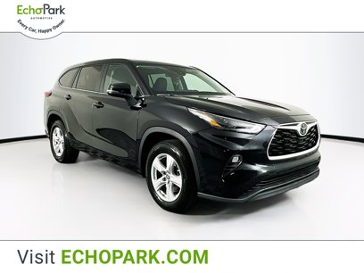 Used 2023 Toyota Highlander LE