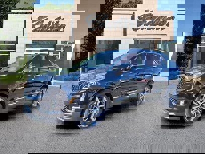New 2025 Cadillac XT5 Premium Luxury w/ Technology Package