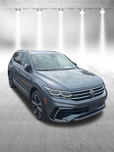 Used 2022 Volkswagen Tiguan SEL R-Line