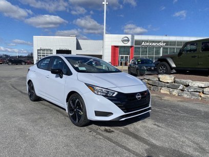 New 2025 Nissan Versa SR