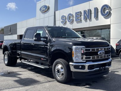 New 2025 Ford F350 XLT