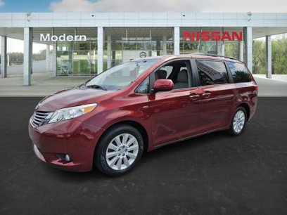 Used 2016 Toyota Sienna XLE
