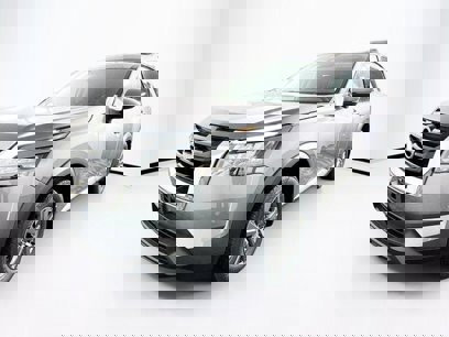 New 2025 Nissan Pathfinder SV
