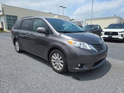 Used 2013 Toyota Sienna XLE
