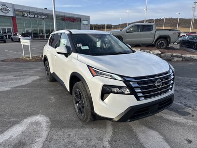 New 2025 Nissan Rogue SV