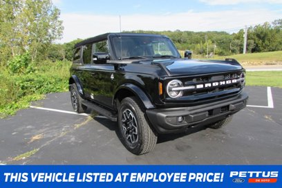 New 2024 Ford Bronco Outer Banks