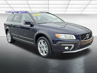 Used 2016 Volvo XC70 T5 Premier w/ Proximity Package