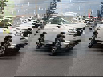 New 2025 Nissan Pathfinder S