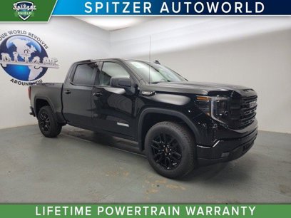 New 2025 GMC Sierra 1500 Elevation w/ LPO, Elevation Black Package