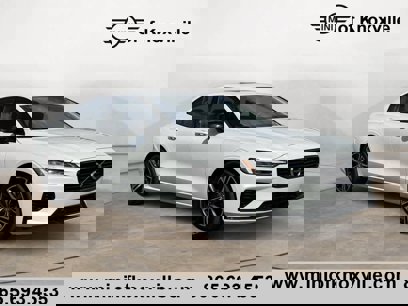 Used 2022 Volvo S60 T8 R-Design Expression w/ Premium Package