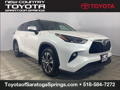 Used 2024 Toyota Highlander XLE