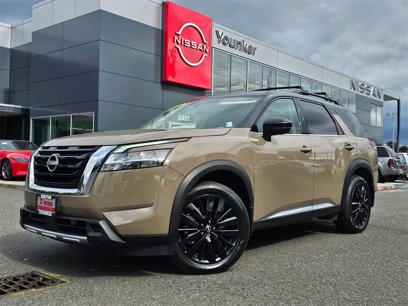 Used 2023 Nissan Pathfinder Platinum