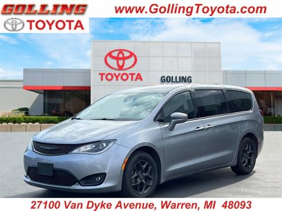 Used 2019 Chrysler Pacifica Touring Plus w/ S Appearance Package
