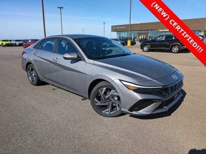 Certified 2024 Hyundai Elantra SEL w/ Convenience Package
