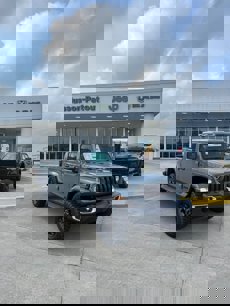 New 2025 Jeep Gladiator Sport
