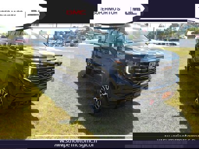 Used 2023 GMC Sierra 1500 AT4 w/ AT4 Premium Package