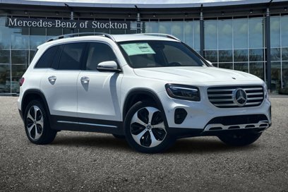 New 2025 Mercedes-Benz GLB 250
