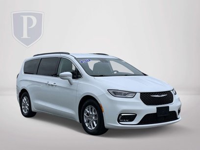 Used 2022 Chrysler Pacifica Touring-L