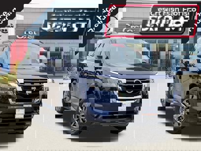 Certified 2025 Nissan Pathfinder SV