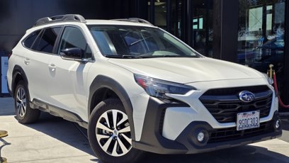 Used 2023 Subaru Outback Premium