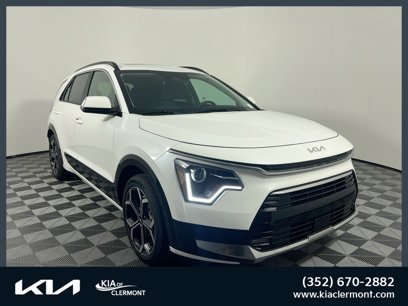 New 2025 Kia Niro EX Touring