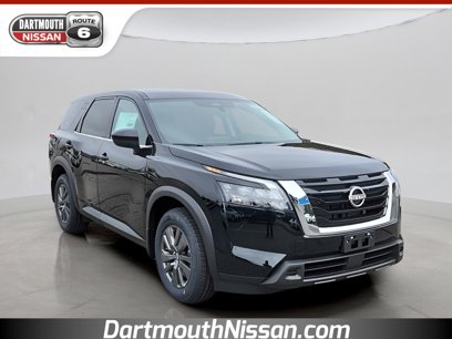 New 2025 Nissan Pathfinder S