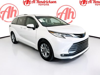 Used 2022 Toyota Sienna Limited