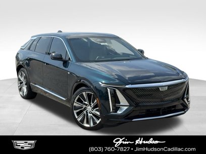 New 2025 Cadillac Lyriq Luxury