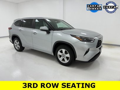 Used 2023 Toyota Highlander LE