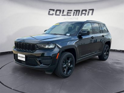 New 2025 Jeep Grand Cherokee Altitude w/ Trailer Tow Package