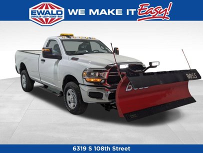 New 2024 RAM 2500 Tradesman w/ Chrome Appearance Group