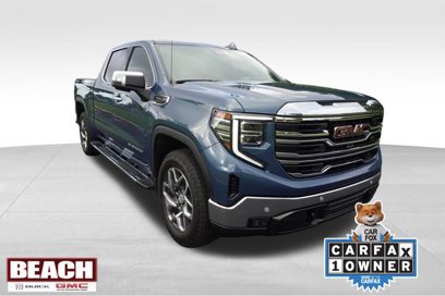 Used 2024 GMC Sierra 1500 SLT w/ SLT Premium Plus Package