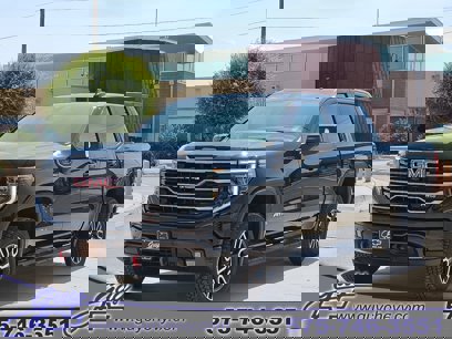New 2025 GMC Sierra 1500 AT4 w/ AT4 Premium Package