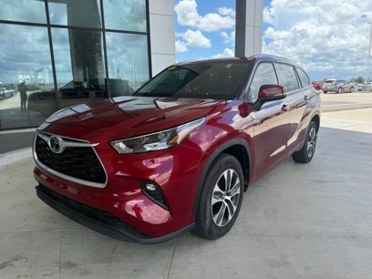 Used 2022 Toyota Highlander XLE