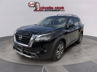 Certified 2024 Nissan Pathfinder SL