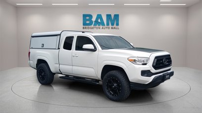 Used 2021 Toyota Tacoma SR