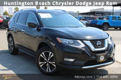 Used 2020 Nissan Rogue SV w/ Sun & Sound Touring Package