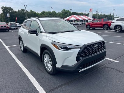 New 2025 Toyota Corolla Cross LE