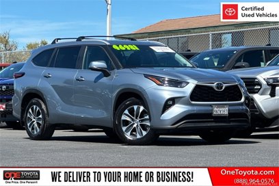 Certified 2024 Toyota Highlander XLE