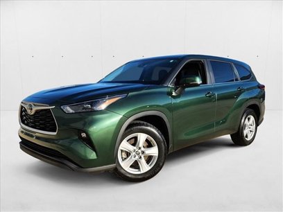 Used 2024 Toyota Highlander LE
