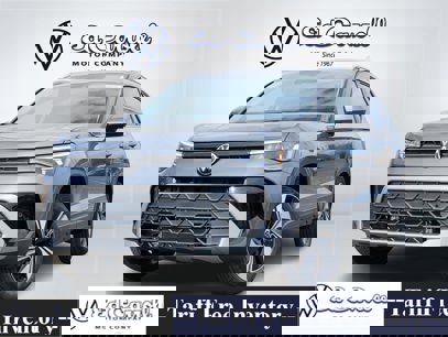 New 2025 Volkswagen Taos SE