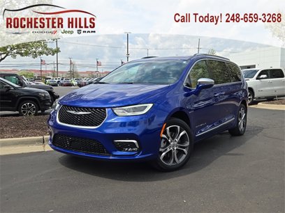 Used 2021 Chrysler Pacifica Pinnacle