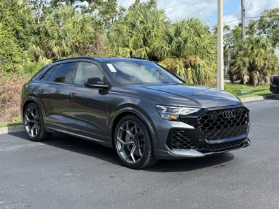 New 2025 Audi RS Q8 performance
