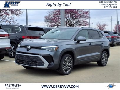 New 2025 Volkswagen Taos SE